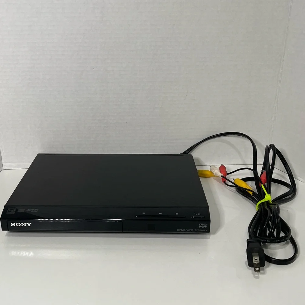 Sony CD/DVD Video Player Dolby Digital Compact Slim Black Model DVP-SR210P